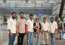 ವಿಶ್ವ ಕಬಡ್ಡಿ ಚಾಂಪಿಯನ್ ಆಗಿ ಬಂದ ಧನಲಕ್ಷಿ ಅವರನ್ನು ತಾಯ್ನಾಡಿಗೆ ಸ್ವಾಗತಿಸಿದ ಕಾರ್ಕಳ ಹಿ.ಜಾ.ವೇ ಕಾರ್ಯಕರ್ತರು