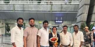 ವಿಶ್ವ ಕಬಡ್ಡಿ ಚಾಂಪಿಯನ್ ಆಗಿ ಬಂದ ಧನಲಕ್ಷಿ ಅವರನ್ನು ತಾಯ್ನಾಡಿಗೆ ಸ್ವಾಗತಿಸಿದ ಕಾರ್ಕಳ ಹಿ.ಜಾ.ವೇ ಕಾರ್ಯಕರ್ತರು